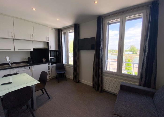Best Western Le Cheval Blanc - Vieux Port