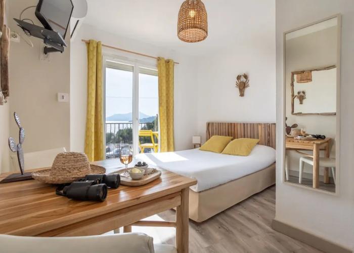 Hôtel Almanarre Plage