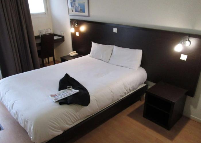 Top Motel