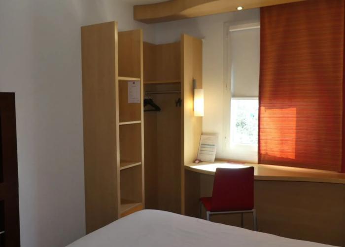 ibis Istres Trigance