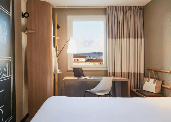 ibis Toulon La Seyne Sur Mer