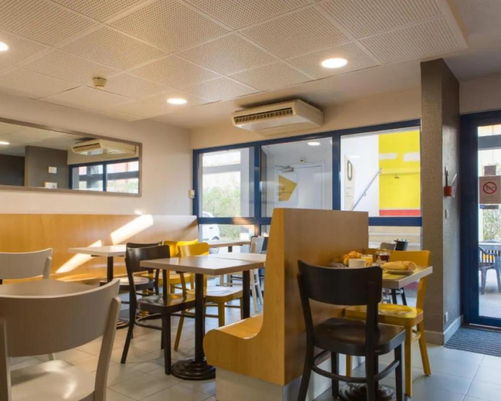 фото B&B HOTEL Toulon La Seyne-sur-Mer