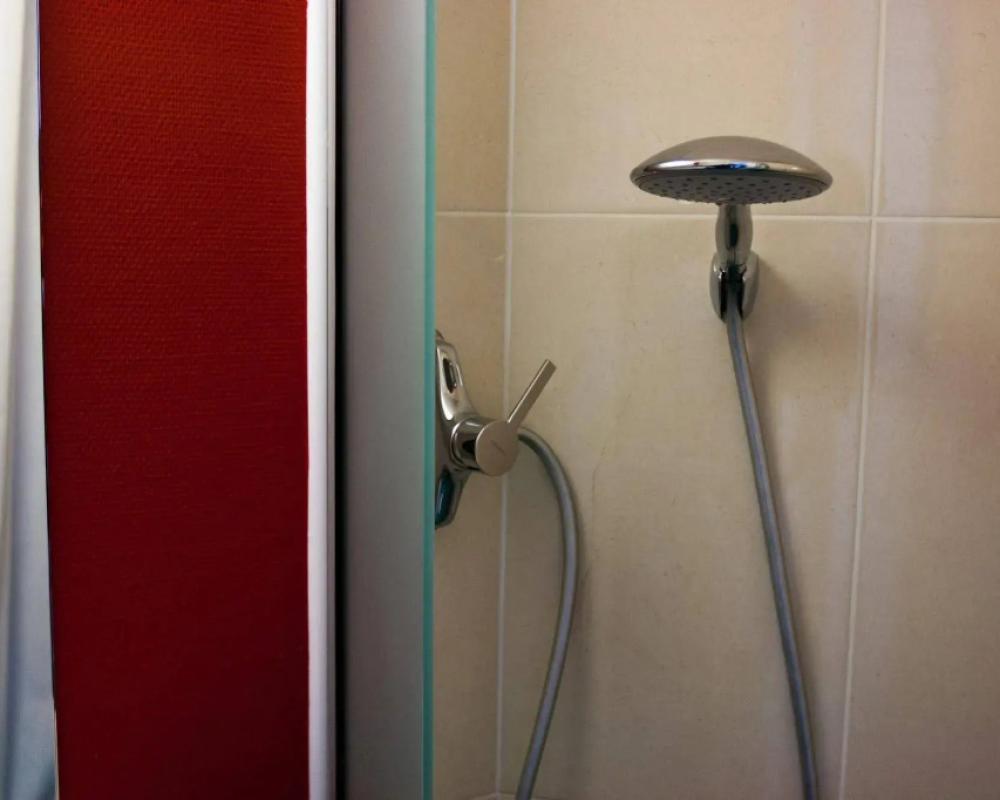 фото B&B HOTEL Toulon La Seyne-sur-Mer