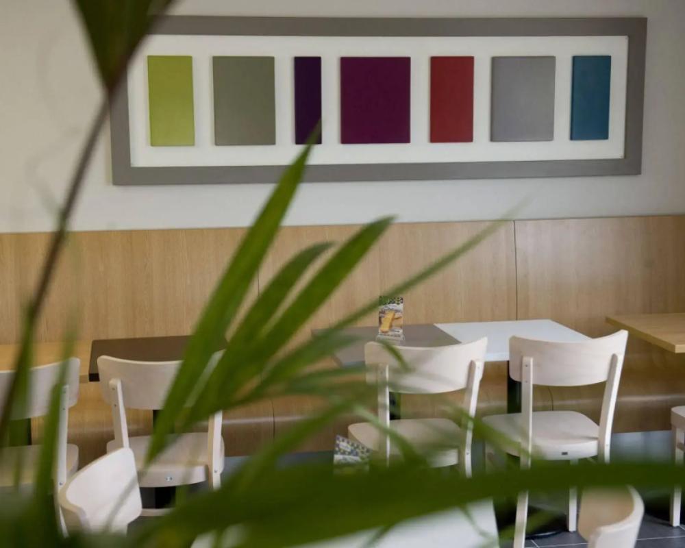 фото B&B HOTEL Toulon La Seyne-sur-Mer