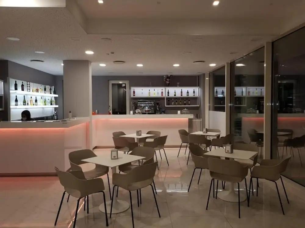 фото Hotel Settibi