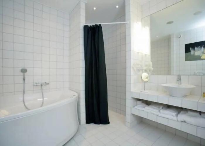 OnlySleep Oksebrovej Hotel