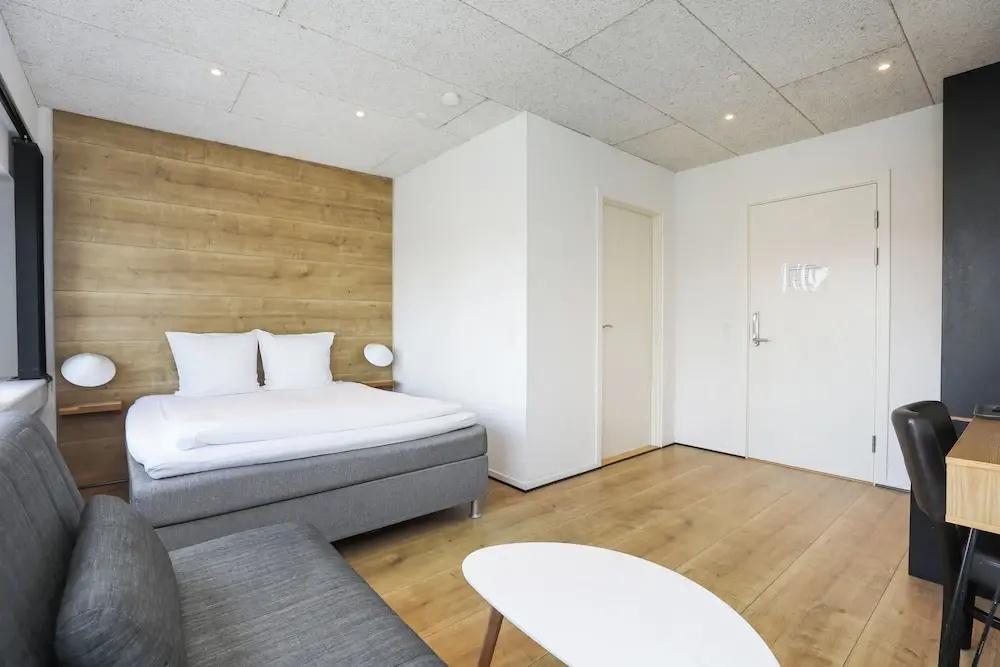 фото Hotel Lillevang