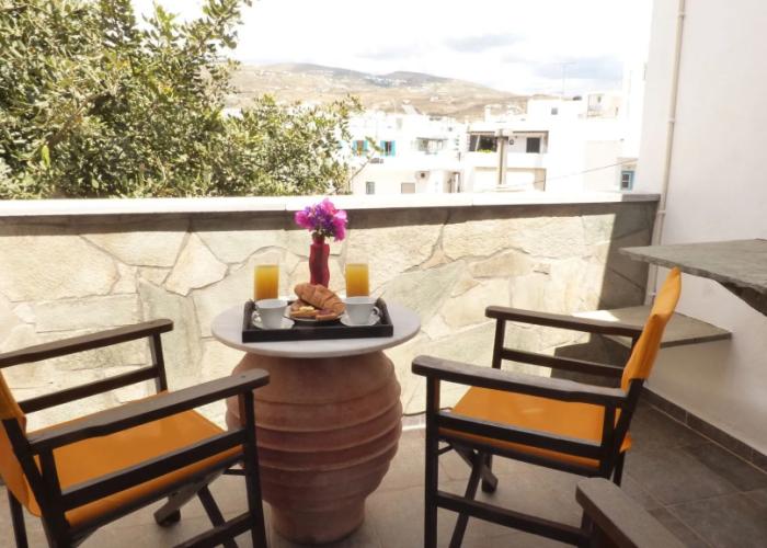 Tinos Heritage Plateia