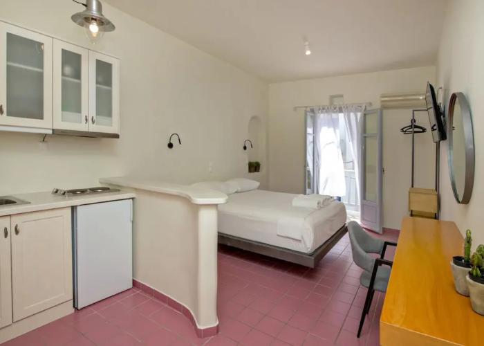 Onar Hotel and Suites