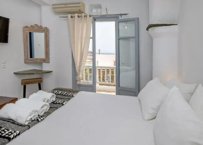 Onar Hotel and Suites