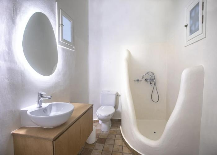 Onar Hotel and Suites