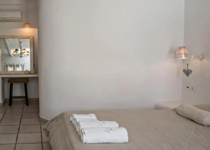 Onar Hotel and Suites
