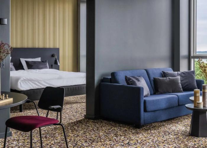 Peak 12 Design Hotel