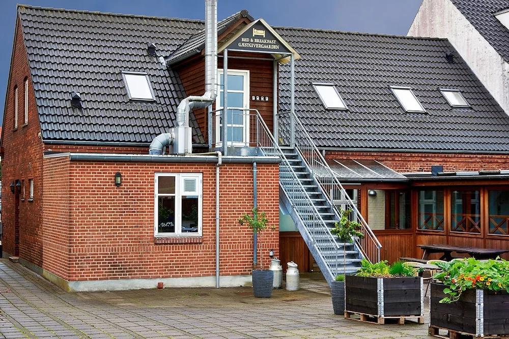 фото Bed and Breakfast Phønix