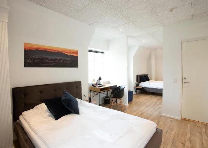 Hotel City