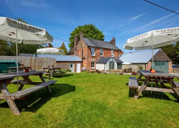 The Greyhound Inn