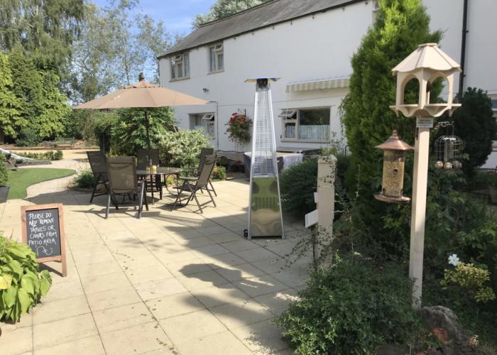 The White Lion Inn