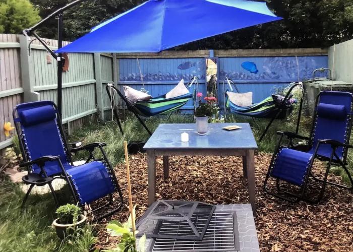 Lazy Nest - Sleeps 4, Parking, Garden & Hammocks
