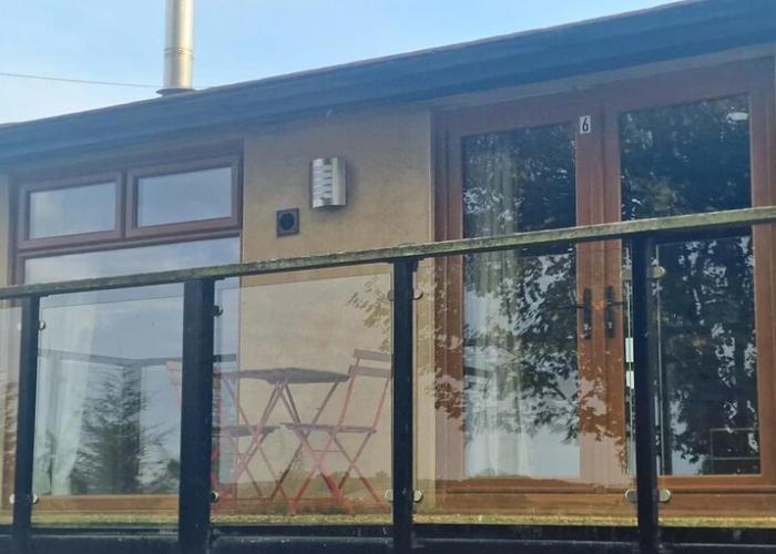 Modern Peaceful Open Plan 1-bed Apartment Rutland