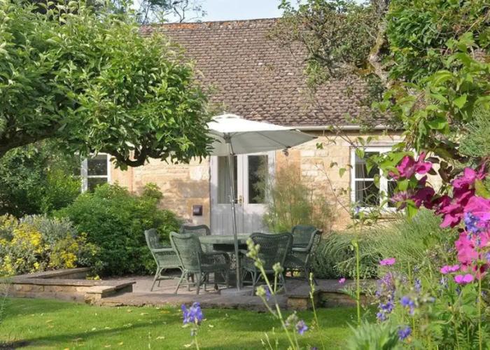 Shipton Cottage