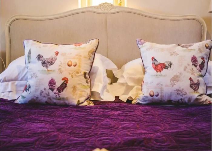 The Feathered Nest Country Inn