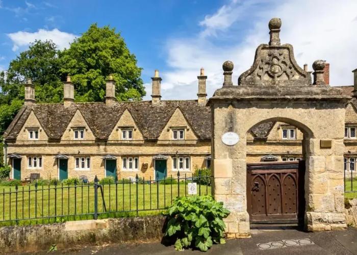 Windsor Cottage-Bolthole in heart of CN