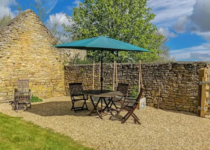 Stunning Barn Conversion - Rural Setting