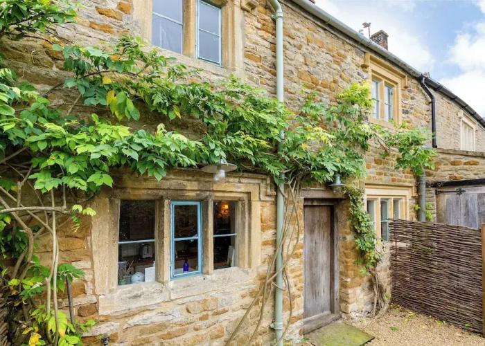Charming 2BD in the Heart of Kingham