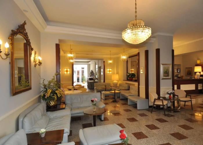 Hotel Moderno