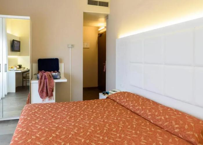 Primavera Hotel