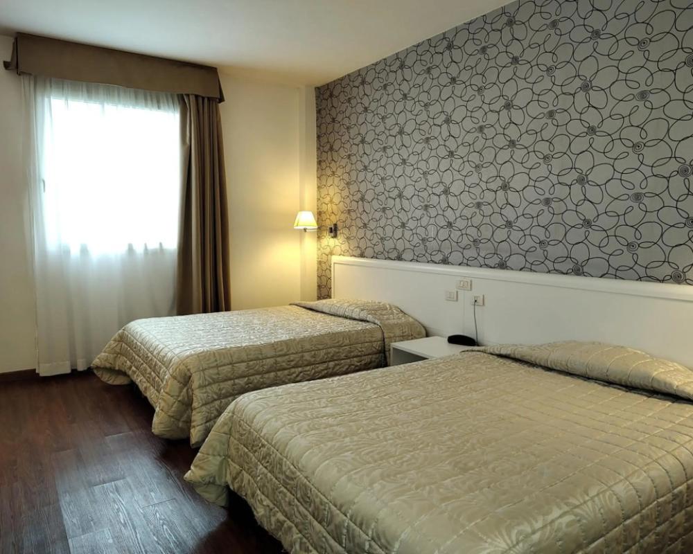 фото Hotel Datini