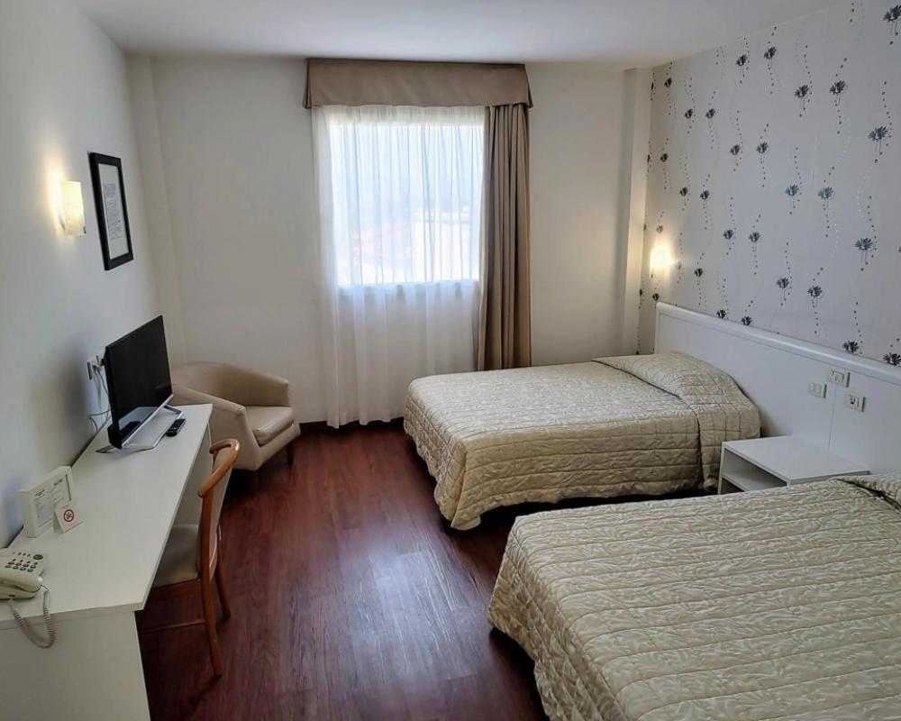 фото Hotel Datini
