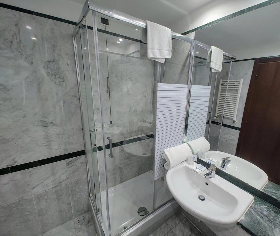 фото Hotel Datini