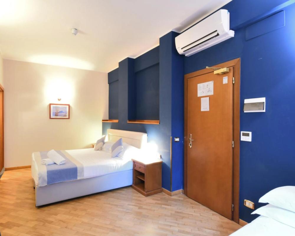фото Hotel Cavour