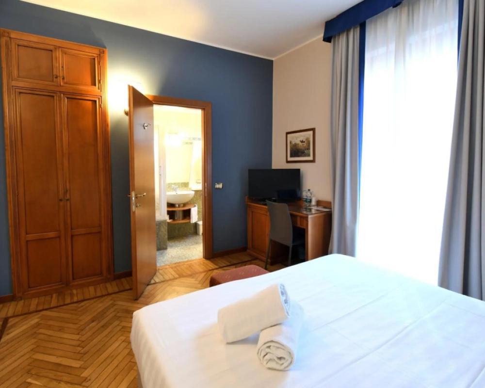 фото Hotel Cavour