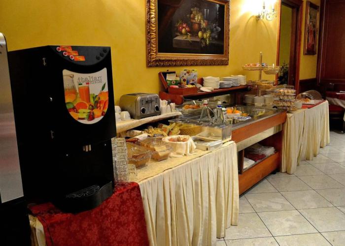 Hotel Tricolore