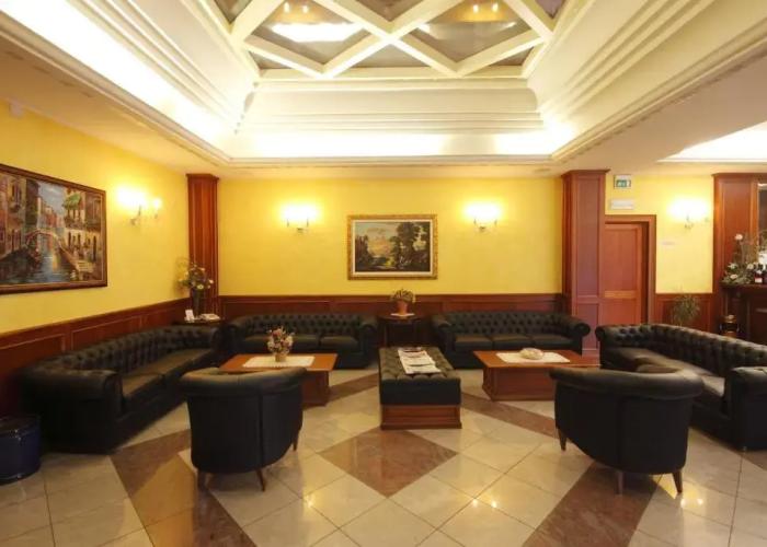 Hotel Tricolore
