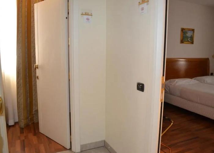 Hotel Tricolore