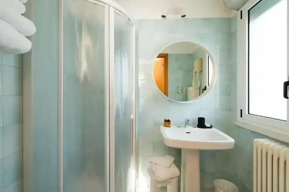 фото Hotel Adriatica