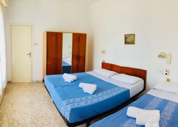 Hotel Urania