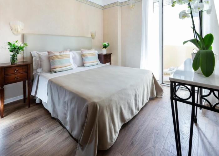 Hotel Apollo