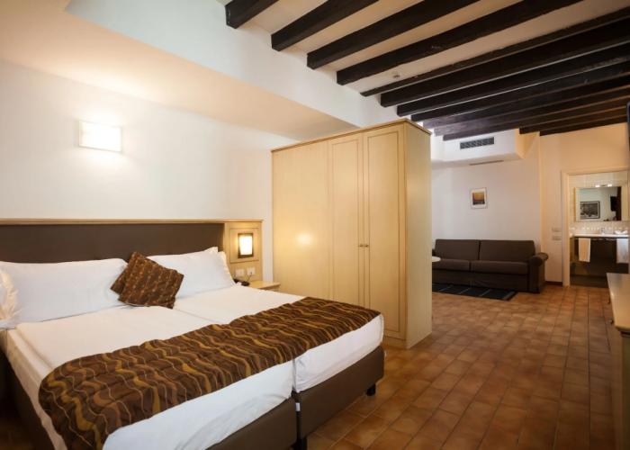 Hotel Portici Romantik & Wellness