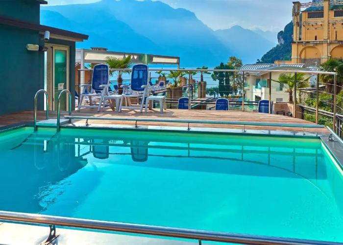 Hotel Europa - Skypool & Panorama
