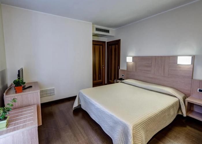 Hotel Capital