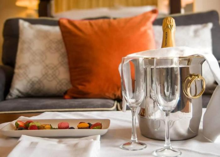 Dunraven Arms Hotel