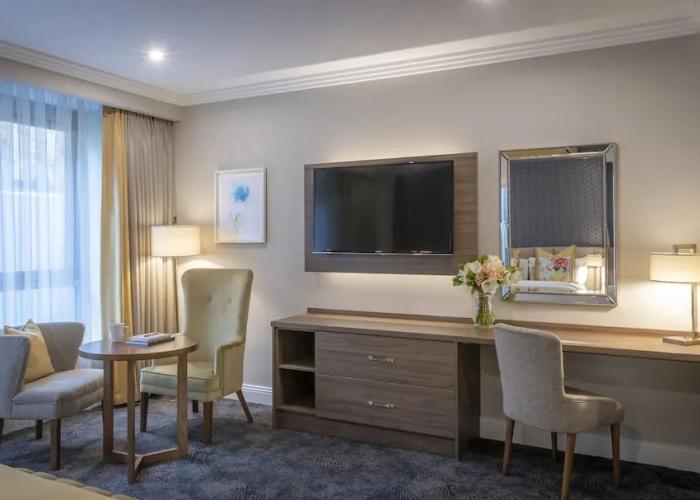 Castletroy Park Hotel Suites
