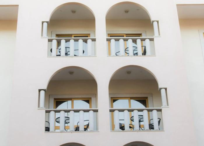 Hotel Rainha D. Amelia, Arts & Leisure