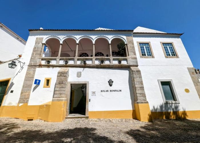 Hotel Solar De Monfalim