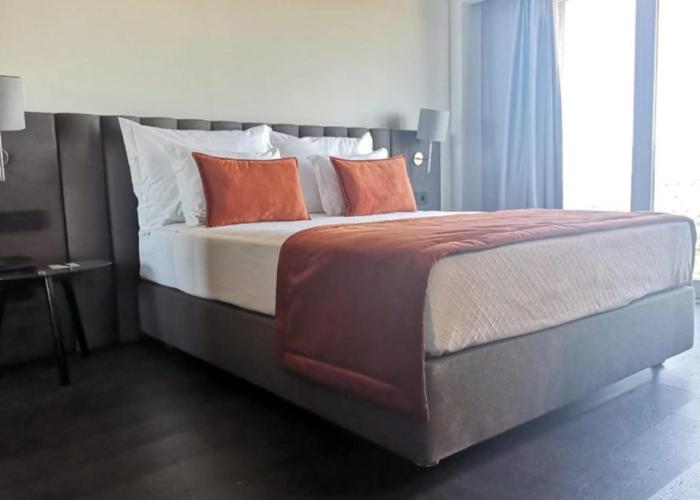 Versatile Hotel