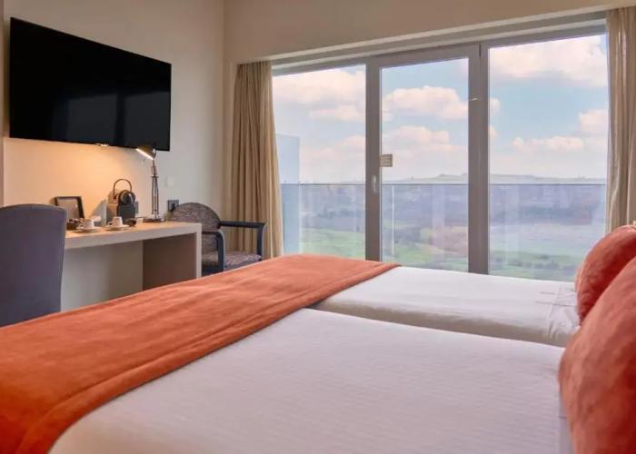 Versatile Hotel